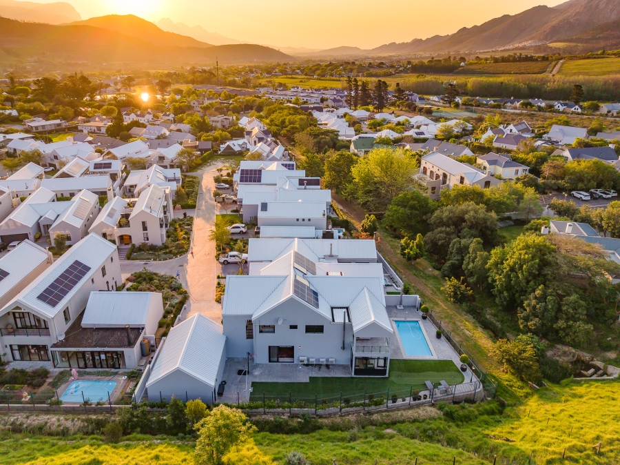 4 Bedroom Property for Sale in Franschhoek Western Cape
